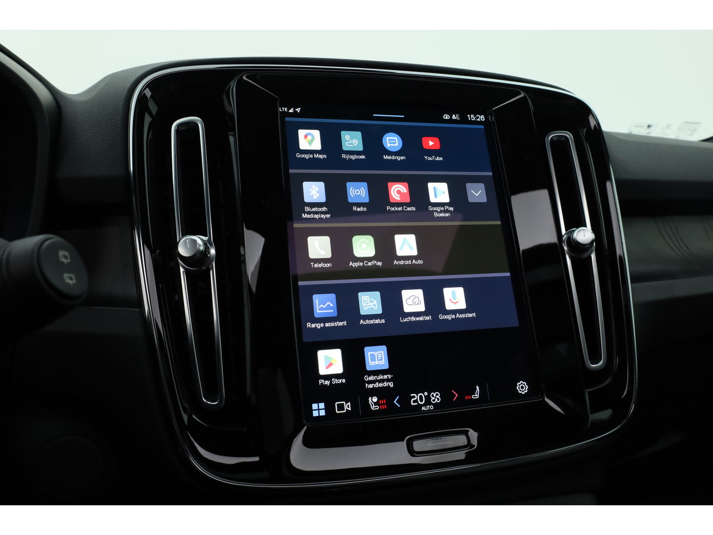 Volvo XC40 Single Motor Ultimate | Pano-dak | ACC | Blis | 360 Camera | H&K Audio | Memory stoelen |