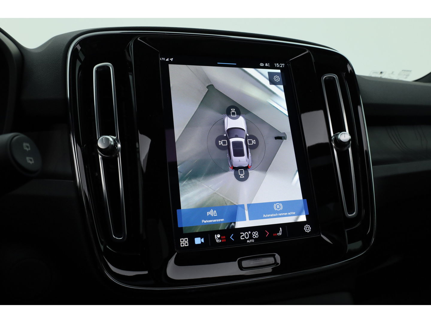 Volvo XC40 Single Motor Ultimate | Pano-dak | ACC | Blis | 360 Camera | H&K Audio | Memory stoelen |