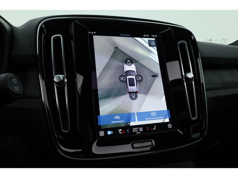 Volvo XC40 Single Motor Ultimate | Pano-dak | ACC | Blis | 360 Camera | H&K Audio | Memory stoelen |