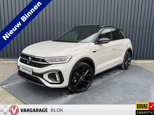 Volkswagen T-Roc - 1.5 TSI R-Line Business | Trekhaak afnb. | Panodak | Keyless | Elk. A-klep | Side Assist | IQ Light | Prijs Rijklaar!!