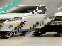 Lexus RX - 450h 4WD Luxury Line 300Pk Automaat (SCHUIFDAK, NAVIGATIE, 6 CILINDER, MEMORY SEATS, LEDER, STOELVERWARMING, CAMERA, KEYLESS, LED KOPLAMPEN, NIEUWSTAAT)
