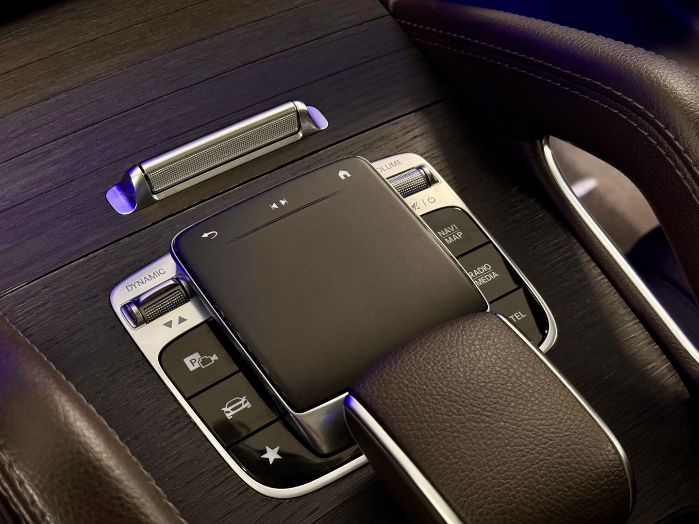 Mercedes-Benz GLE 450 4MATIC Premium Plus | 367 PK! | Panoramadak | Elektrische Stoelen + Geheugen | LED | Cruise Control | Apple Carplay | Android Auto |