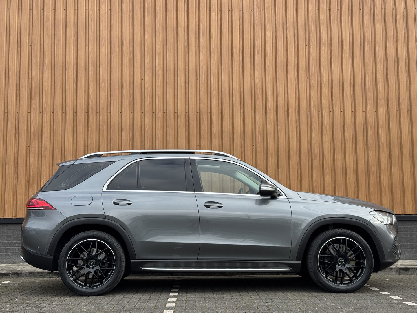 Mercedes-Benz GLE 450 4MATIC Premium Plus | 367 PK! | Panoramadak | Elektrische Stoelen + Geheugen | LED | Cruise Control | Apple Carplay | Android Auto |