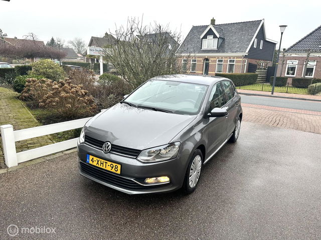 Volkswagen Polo - 1.2 TSI 90PK Comfortline 5-deurs AIRCO BLUETOOTH ELEKTRISCH PAKKET GOED ONDERHOUDEN NETTE AUTO!!