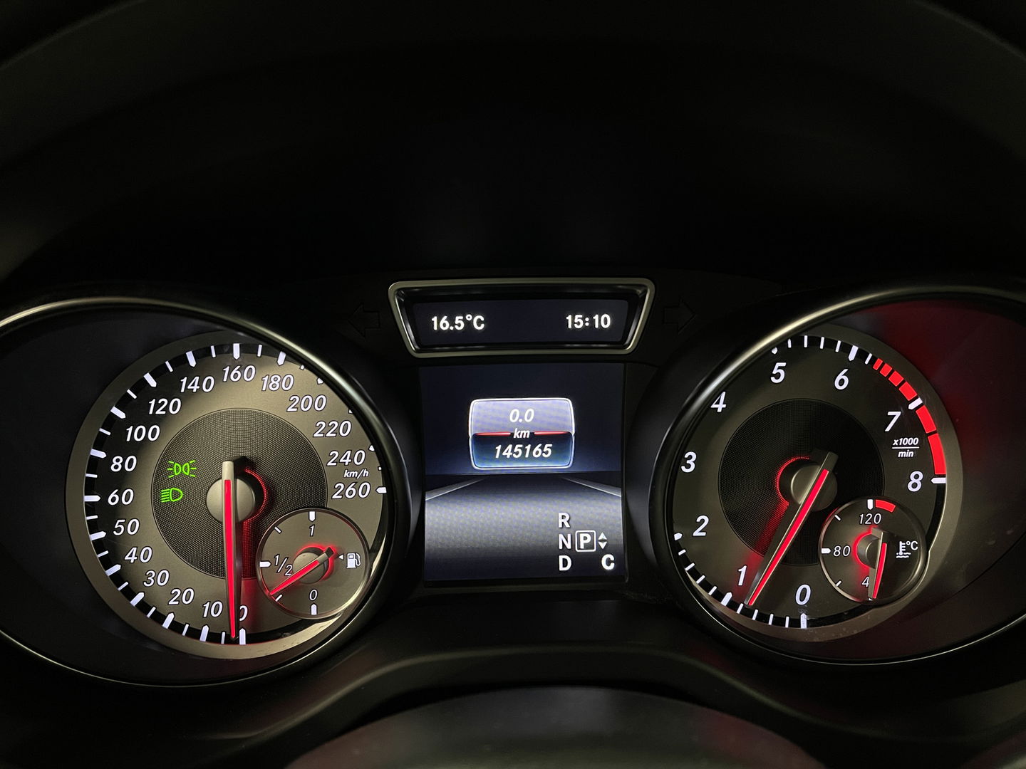 Mercedes-Benz CLA-Klasse Shooting Brake 180 Lease Edition Ambition | Lichtmetaal 18'' | Cruise Control | Airconditioning | Stoelverwarming | Achteruitrijcamera | Stop & Go | Navigatie |