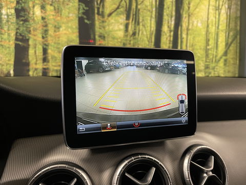 Mercedes-Benz CLA-Klasse Shooting Brake 180 Lease Edition Ambition | Lichtmetaal 18'' | Cruise Control | Airconditioning | Stoelverwarming | Achteruitrijcamera | Stop & Go | Navigatie |