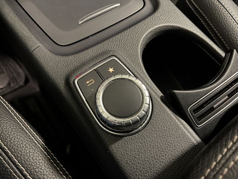 Mercedes-Benz CLA-Klasse Shooting Brake 180 Lease Edition Ambition | Lichtmetaal 18'' | Cruise Control | Airconditioning | Stoelverwarming | Achteruitrijcamera | Stop & Go | Navigatie |