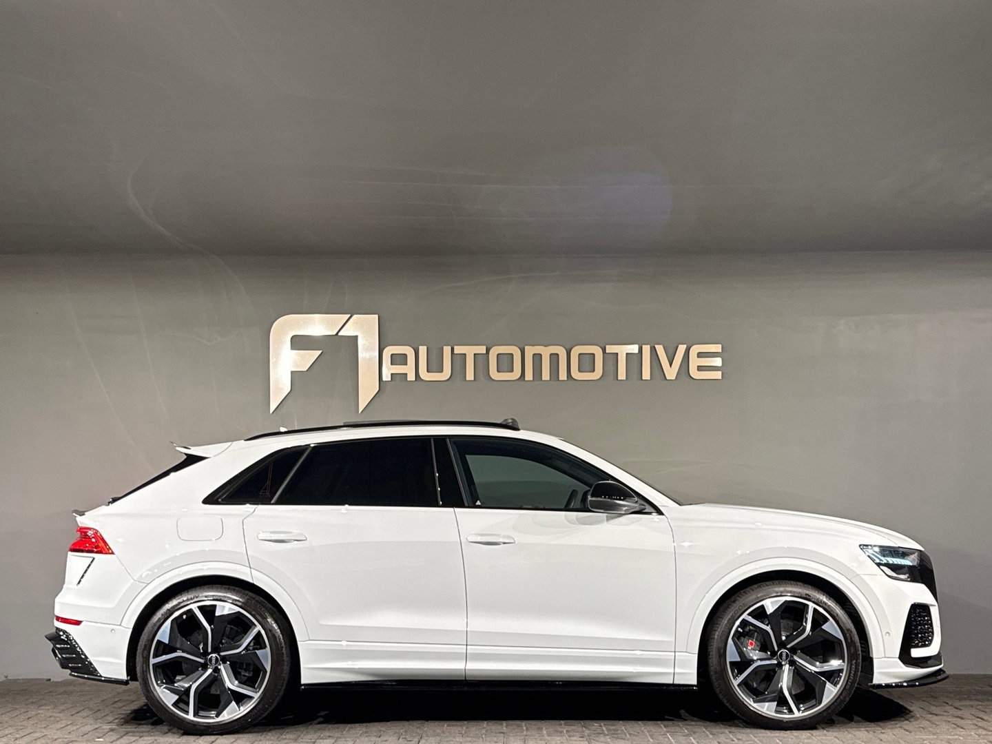 Audi RSQ8 4.0 TFSI quattro Pano|Ceramic|B&O 3D|HuD|Trekhaak