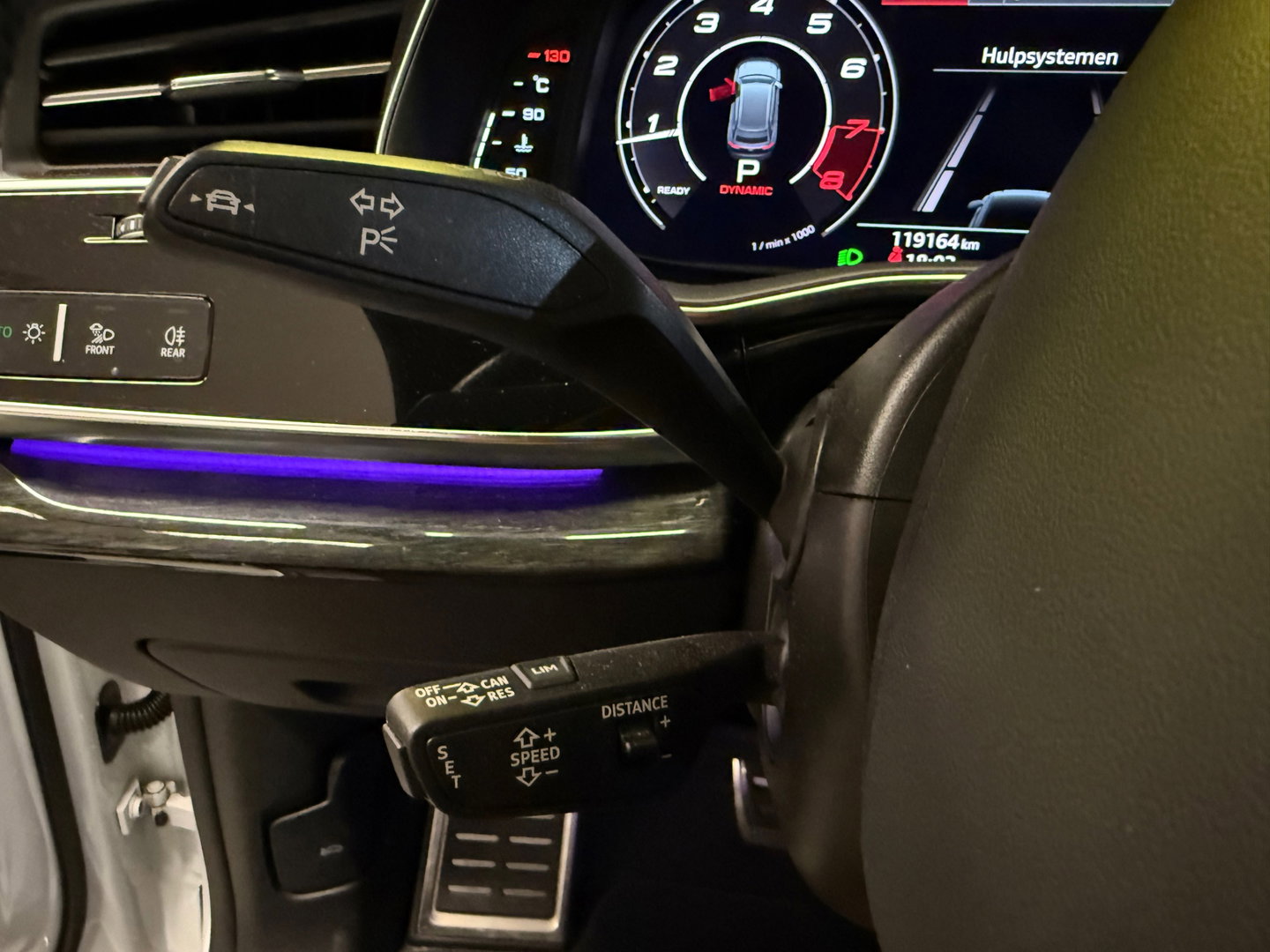 Audi RSQ8 4.0 TFSI quattro Pano|Ceramic|B&O 3D|HuD|Trekhaak