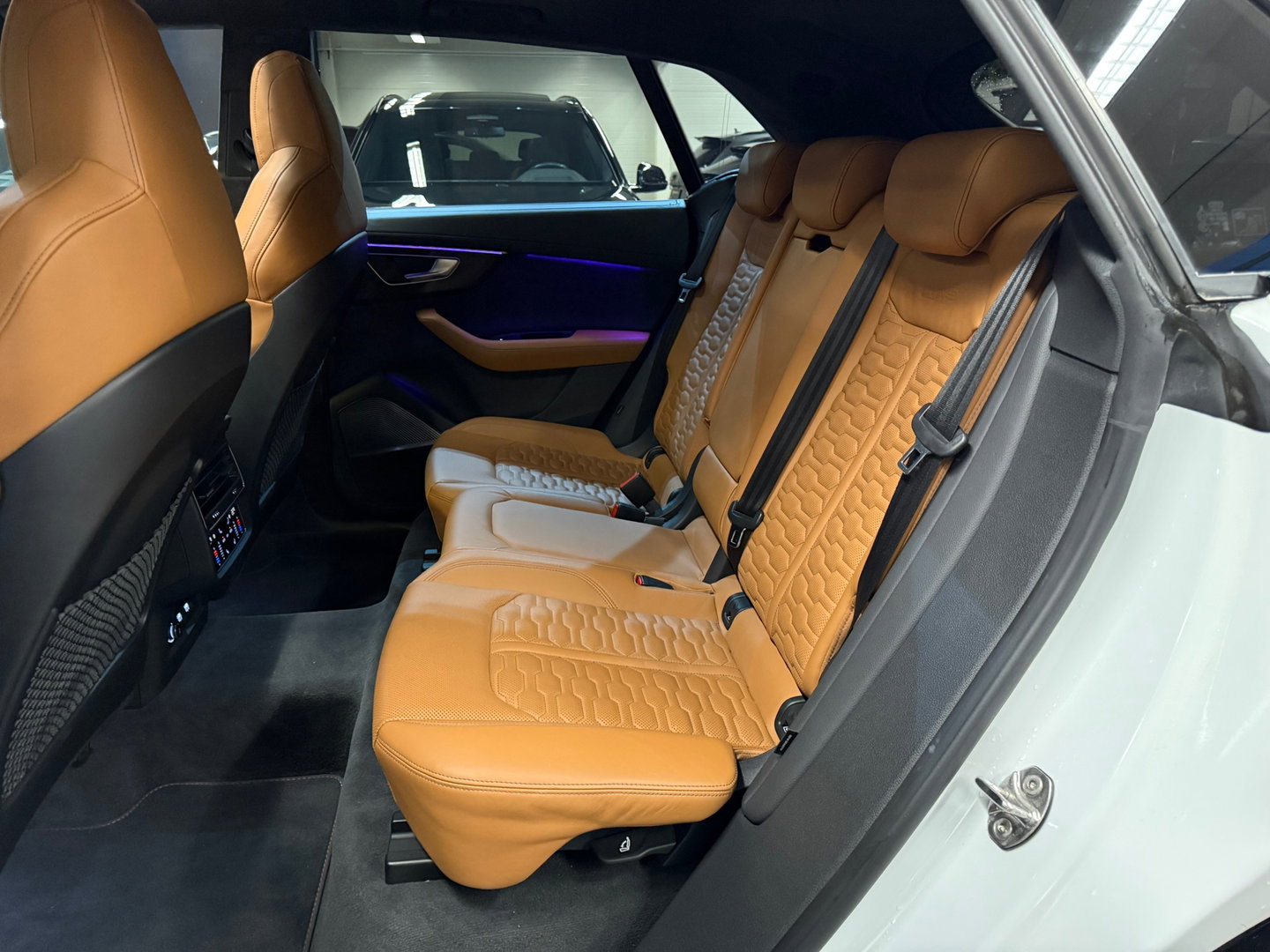 Audi RSQ8 4.0 TFSI quattro Pano|Ceramic|B&O 3D|HuD|Trekhaak