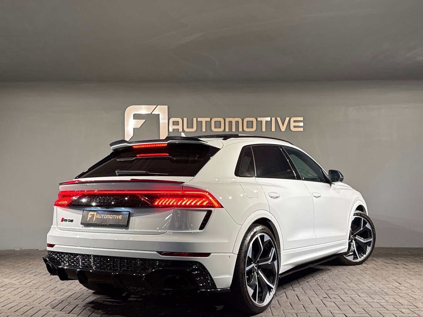 Audi RSQ8 4.0 TFSI quattro Pano|Ceramic|B&O 3D|HuD|Trekhaak