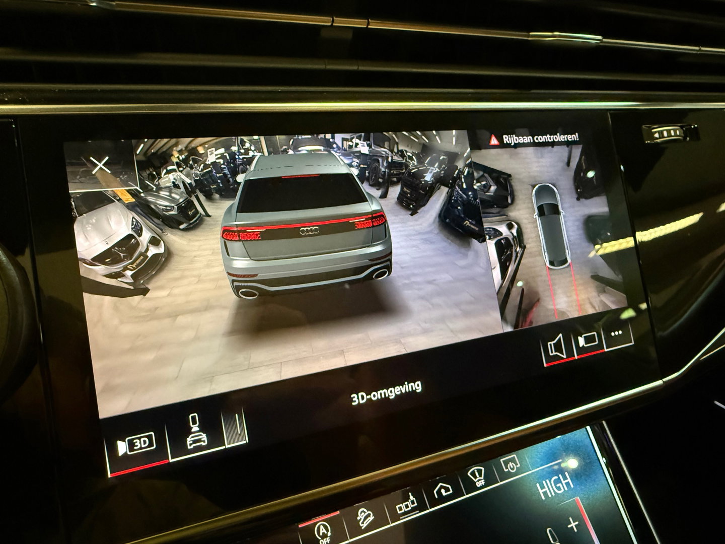 Audi RSQ8 4.0 TFSI quattro Pano|Ceramic|B&O 3D|HuD|Trekhaak