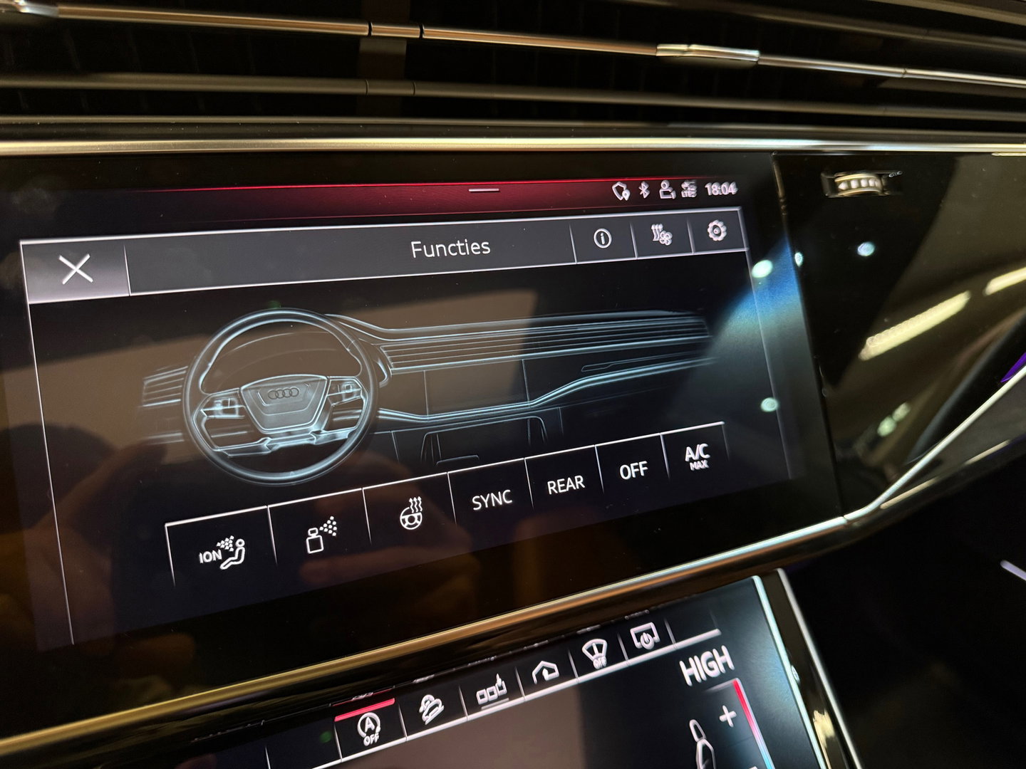 Audi RSQ8 4.0 TFSI quattro Pano|Ceramic|B&O 3D|HuD|Trekhaak