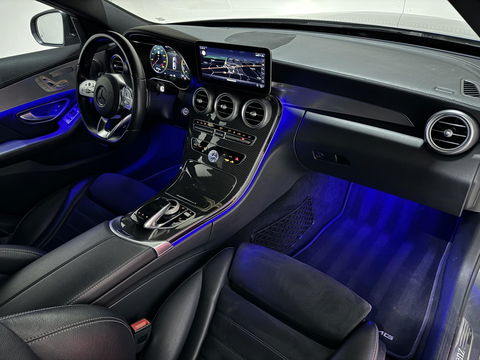 Mercedes-Benz C-Klasse 300e 4MATIC AMG Pano Burmester 360° Luchtvering