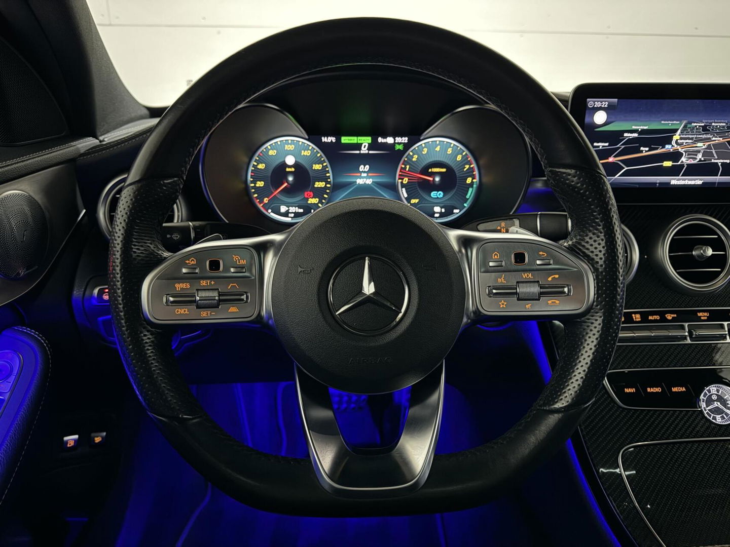 Mercedes-Benz C-Klasse 300e 4MATIC AMG Pano Burmester 360° Luchtvering