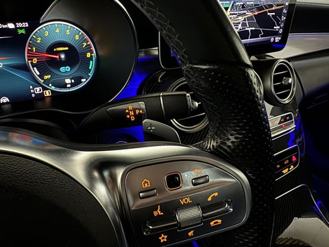 Mercedes-Benz C-Klasse 300e 4MATIC AMG Pano Burmester 360° Luchtvering