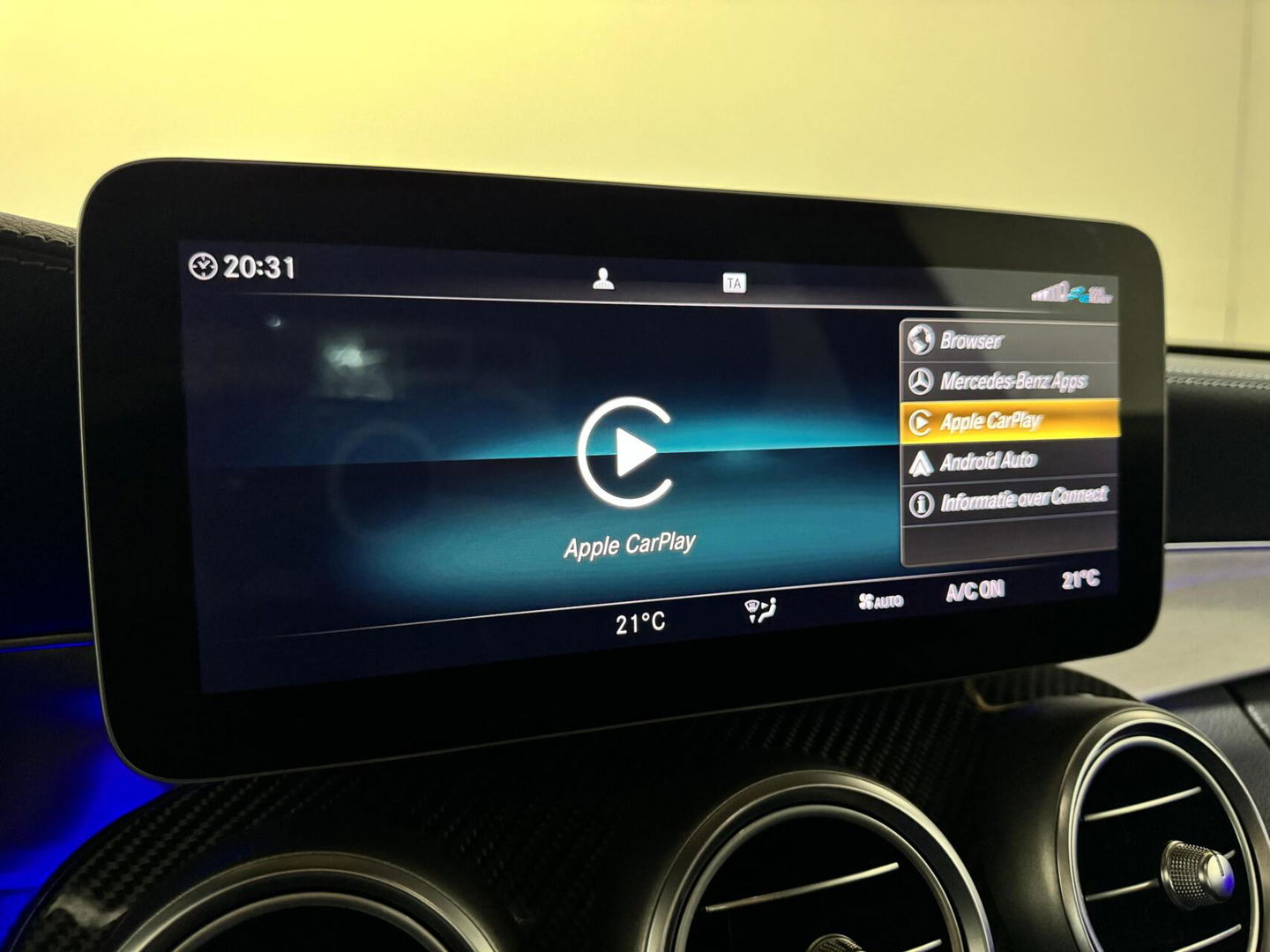 Mercedes-Benz C-Klasse 300e 4MATIC AMG Pano Burmester 360° Luchtvering