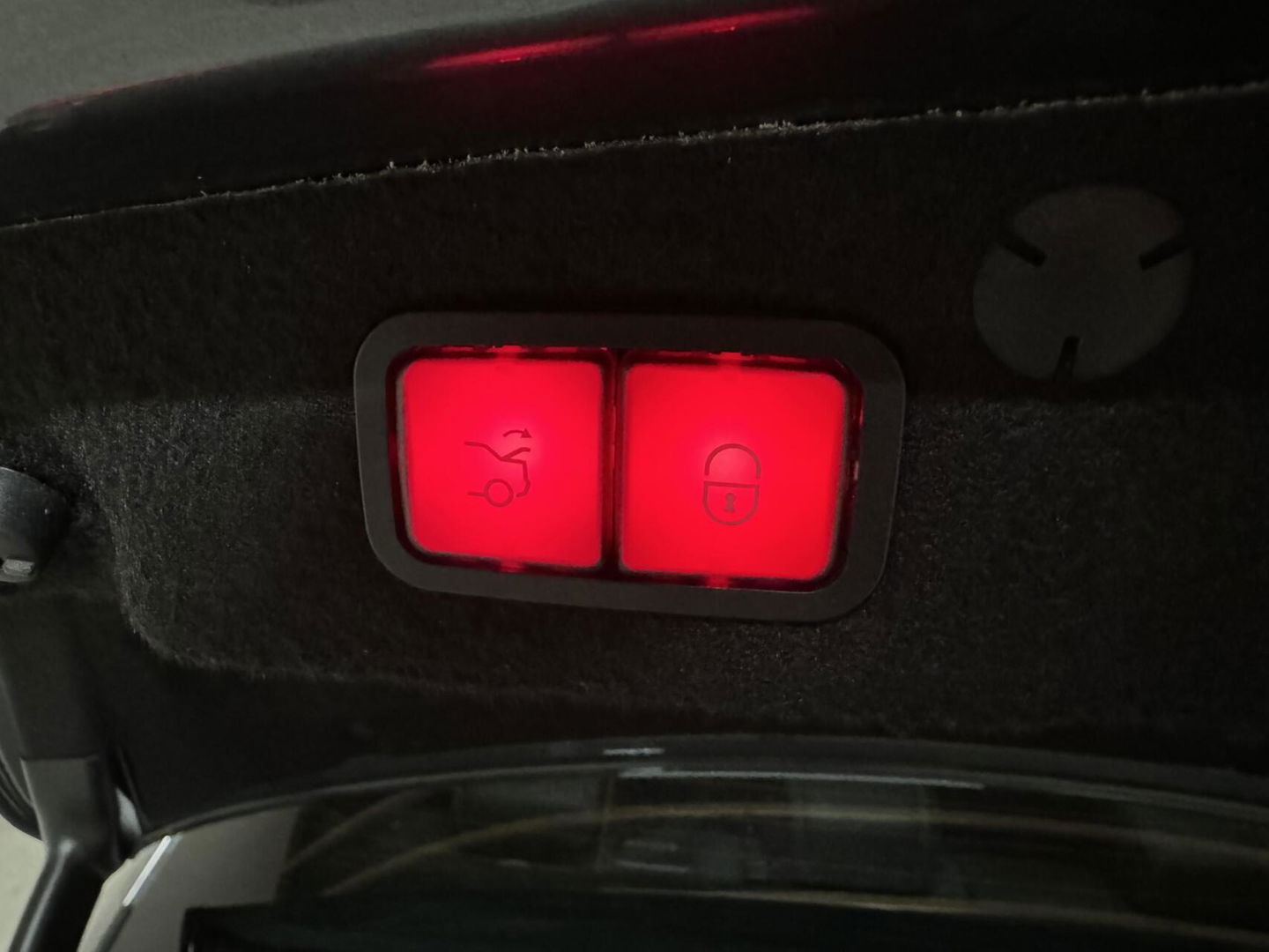 Mercedes-Benz C-Klasse 300e 4MATIC AMG Pano Burmester 360° Luchtvering