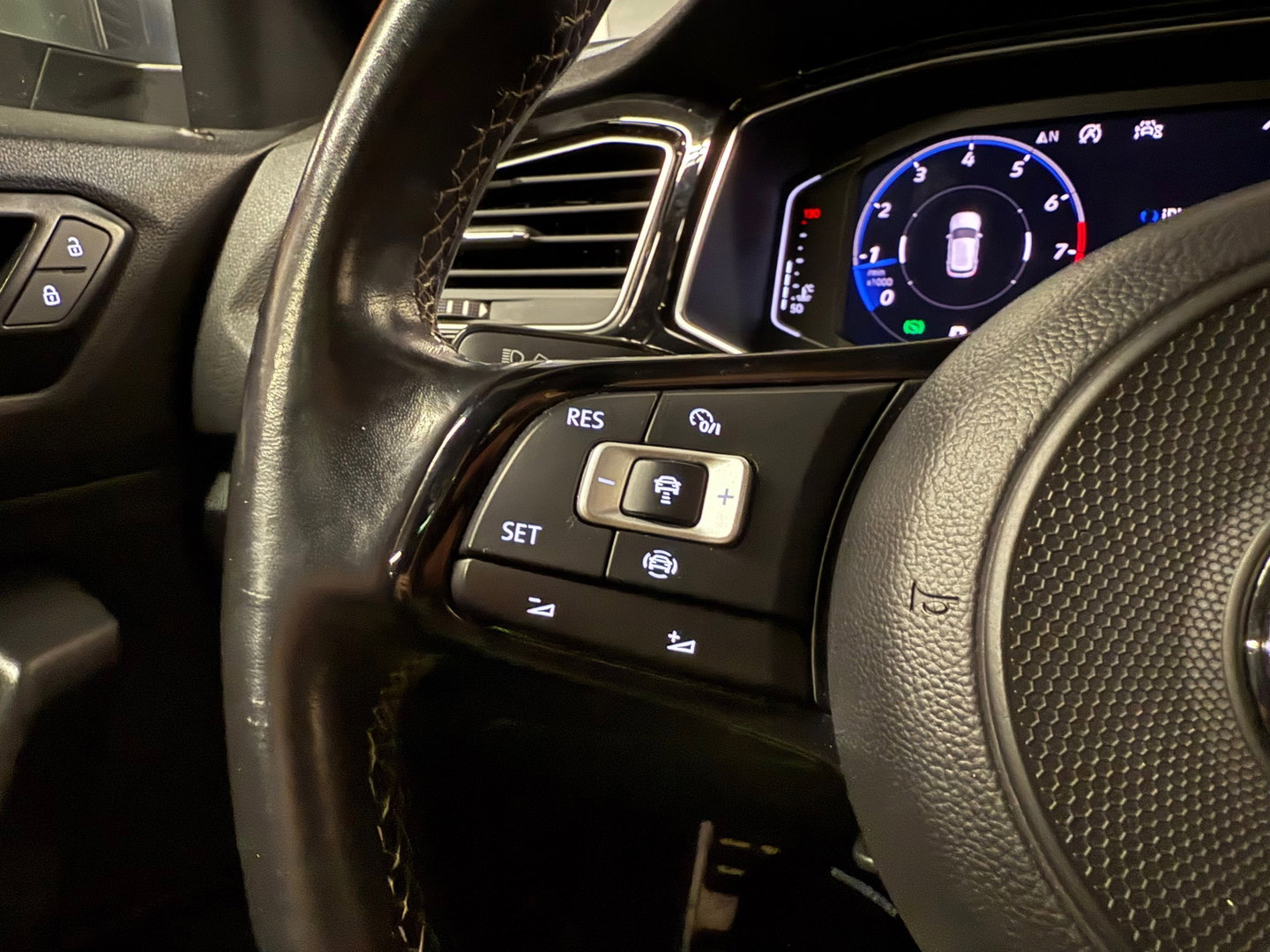 Volkswagen T-Roc 2.0 TSI 4Motion R Pano|Beats|Keyles|CarPlay