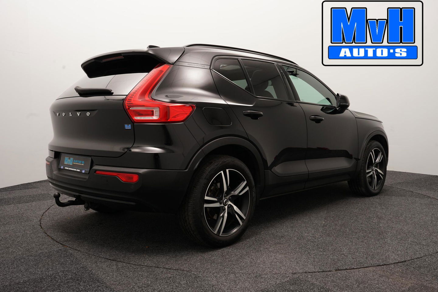 Volvo XC40 1.5 T5 Recharge R-Design|PANO|STOEL/STUUR.VERW