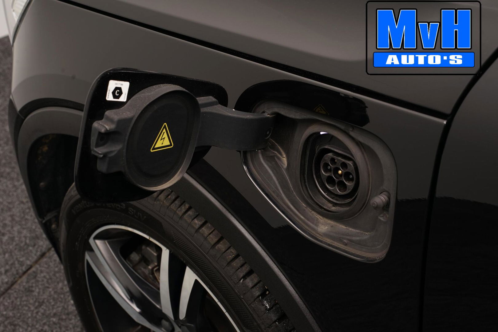 Volvo XC40 1.5 T5 Recharge R-Design|PANO|STOEL/STUUR.VERW