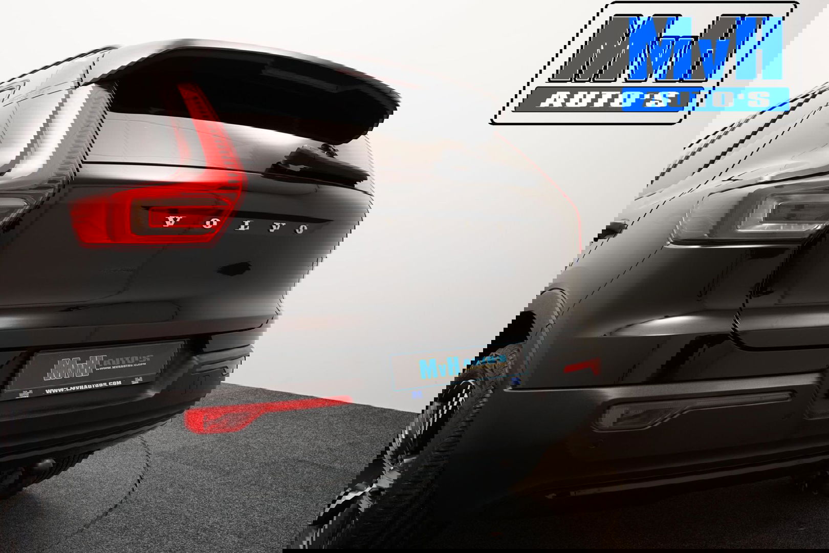 Volvo XC40 1.5 T5 Recharge R-Design|PANO|STOEL/STUUR.VERW