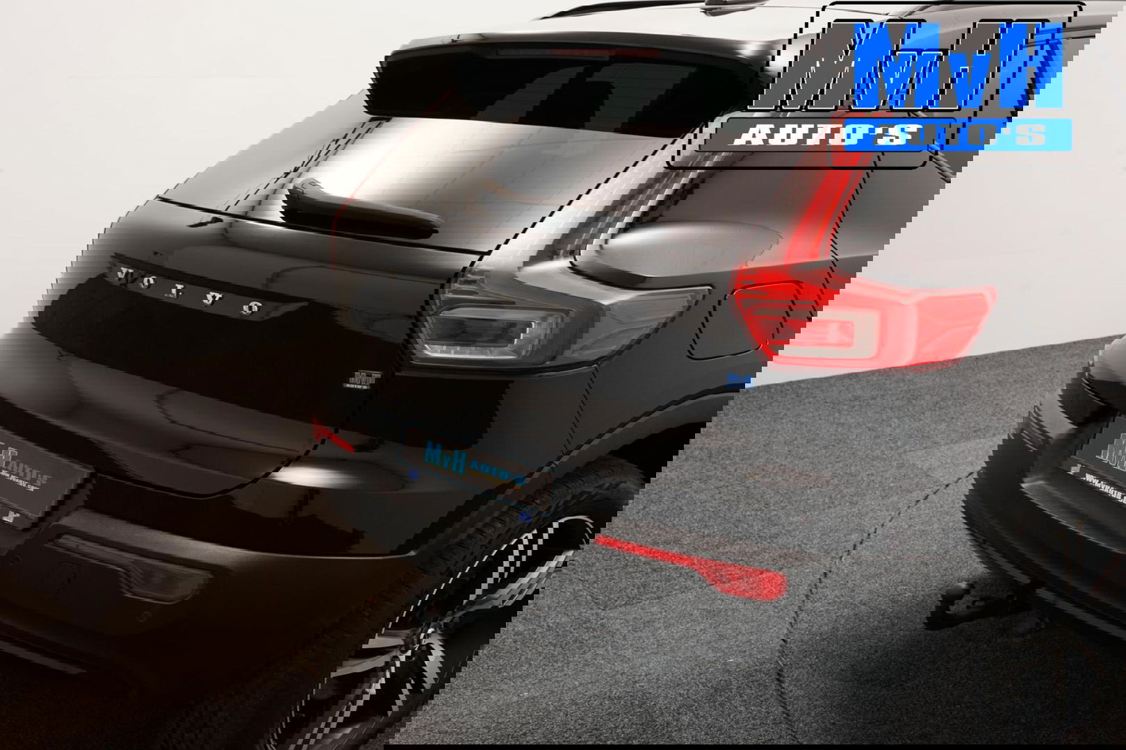 Volvo XC40 1.5 T5 Recharge R-Design|PANO|STOEL/STUUR.VERW