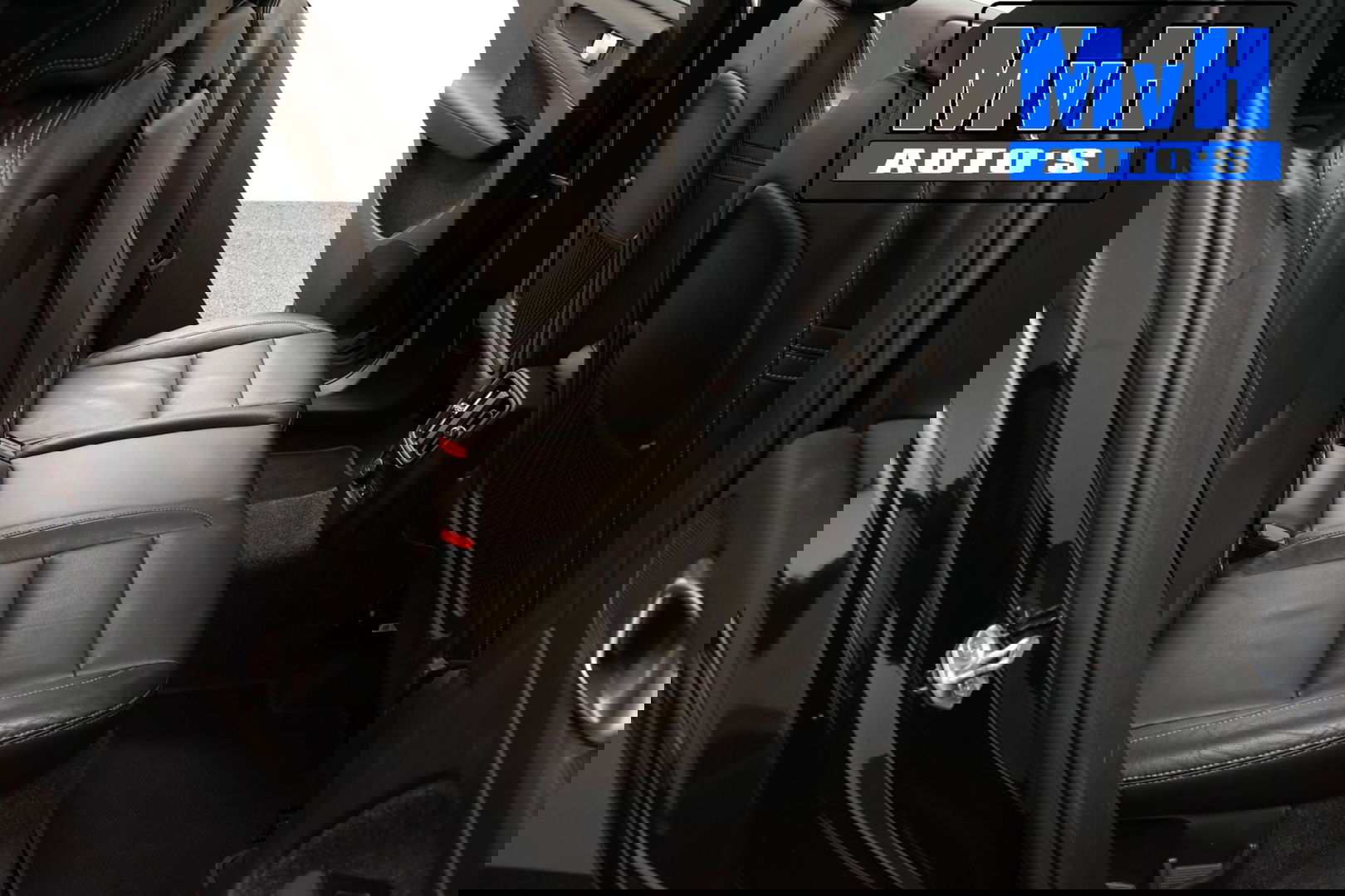 Volvo XC40 1.5 T5 Recharge R-Design|PANO|STOEL/STUUR.VERW