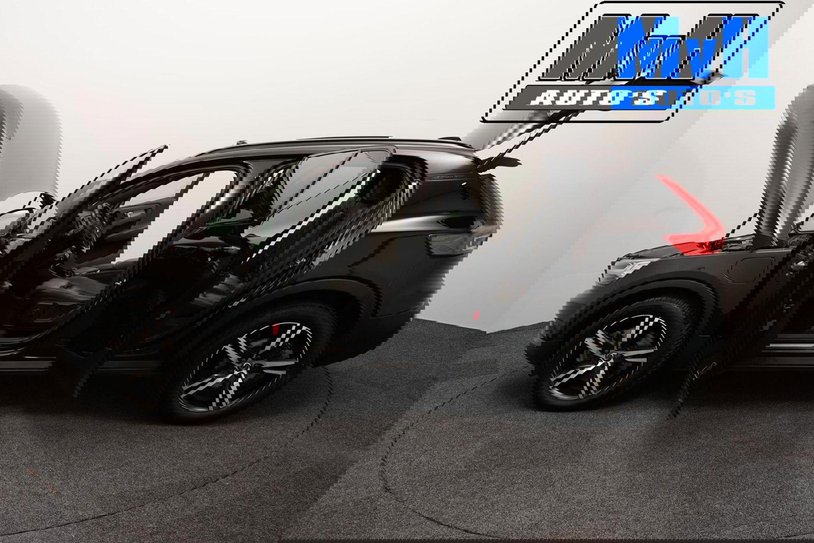 Volvo XC40 1.5 T5 Recharge R-Design|PANO|STOEL/STUUR.VERW