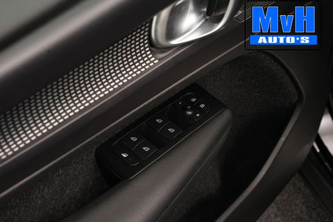 Volvo XC40 1.5 T5 Recharge R-Design|STOEL/STUUR.VERW|CAMERA