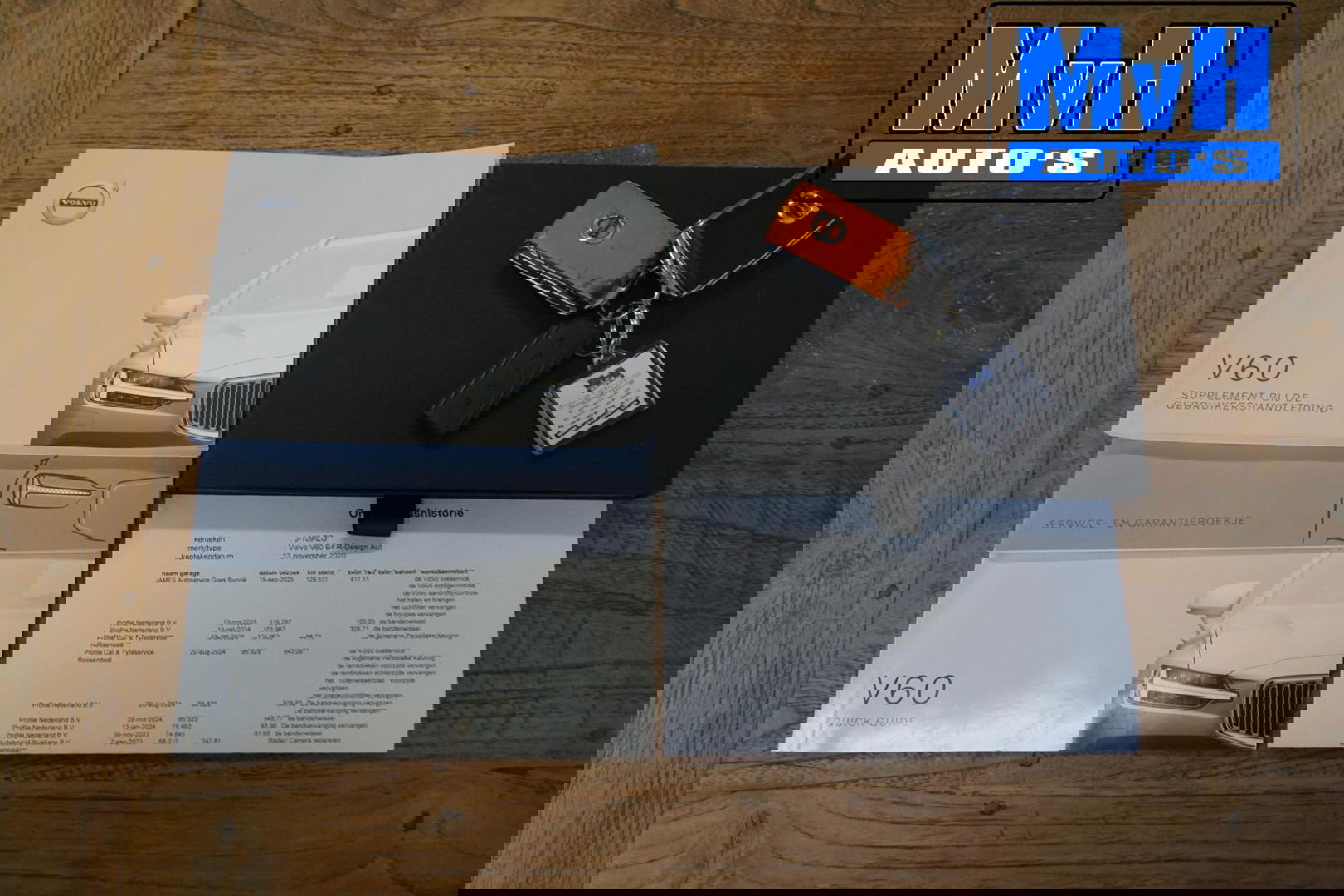 Volvo V60 2.0 B4 R-Design|PANO|H/K AUDIO|STOEL/STUUR.VERW|NAP