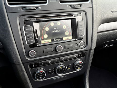 Volkswagen Golf Cabriolet 2.0 TDI DSG | LED | STOELVERW. | LEDER