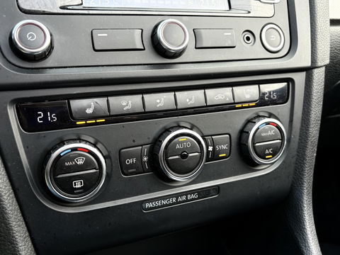 Volkswagen Golf Cabriolet 2.0 TDI DSG | LED | STOELVERW. | LEDER