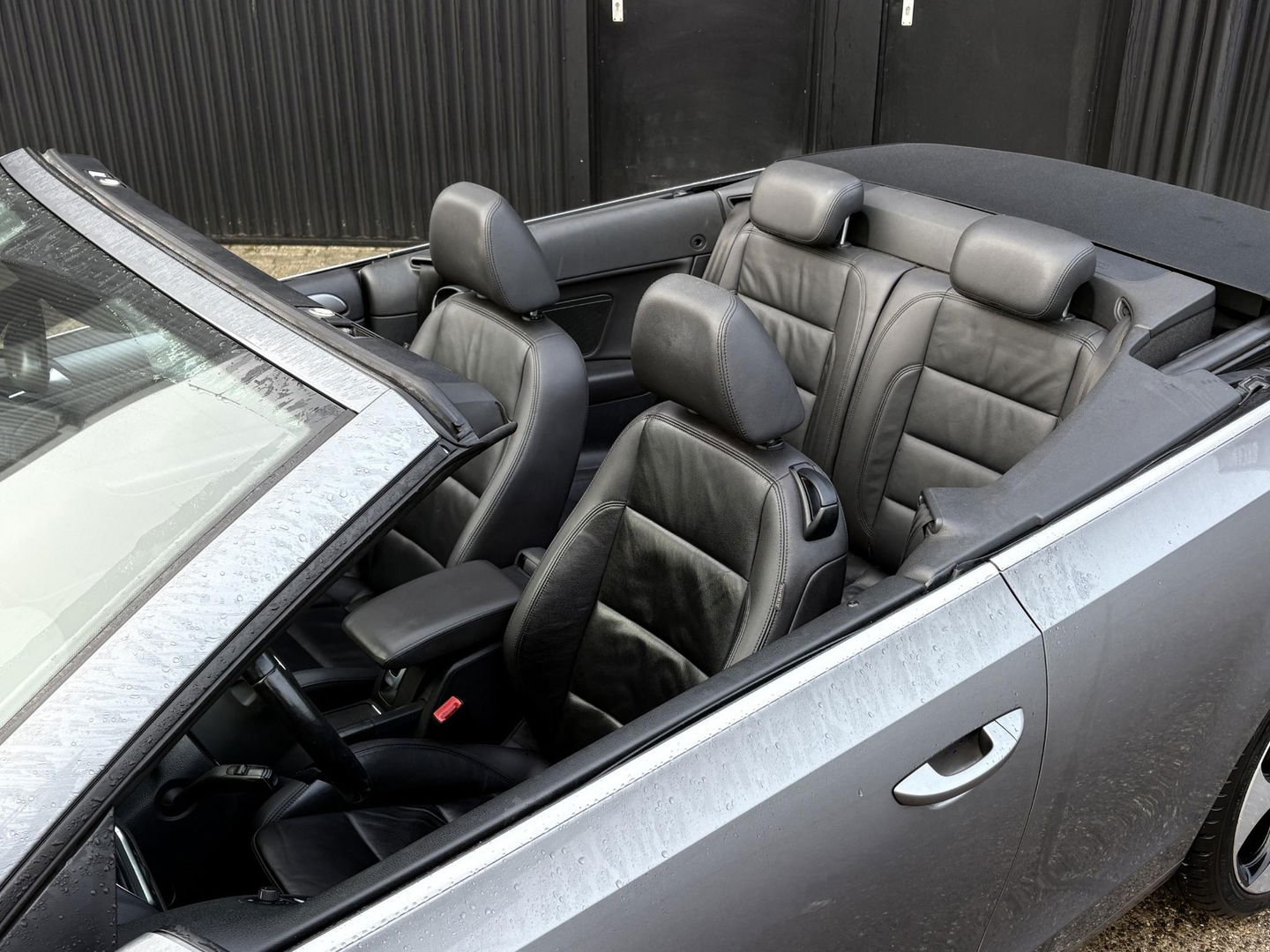 Volkswagen Golf Cabriolet 2.0 TDI DSG | LED | STOELVERW. | LEDER