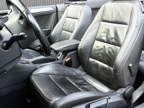 Volkswagen Golf Cabriolet 2.0 TDI DSG | LED | STOELVERW. | LEDER