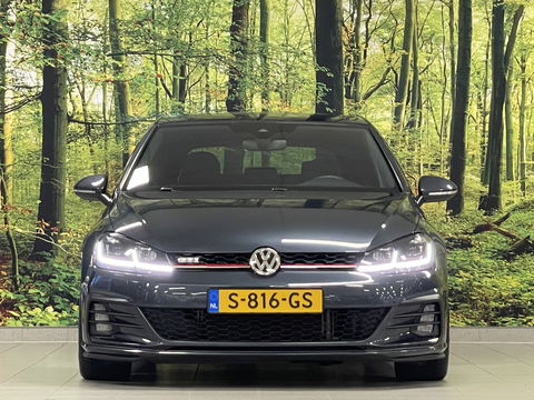 Volkswagen Golf 2.0 TSI GTI Performance | 230 PK! | Virtual Dashboard | Apple Carplay | Android Auto | Adaptieve Cruise Control | Lane Assist | Dodehoeksensor | Stoelverwarming | Keyless Go / Keyless Entry |