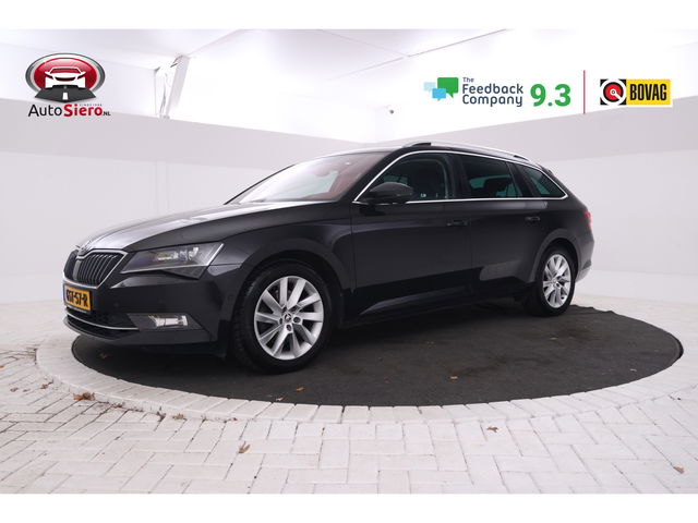 Škoda Superb - Combi 1.5 TSI ACT Sportline Business Camera, Stoelverwarming, Panorama schuif/kantel, Apple Carplay