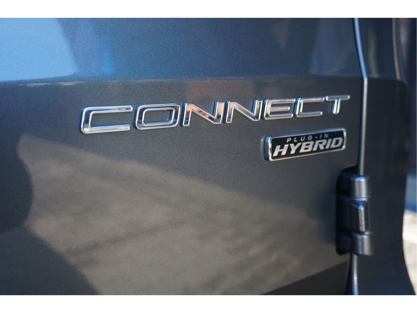 Ford Transit Connect L2 1.5 PHEV Hybride Limited 150PK AUT BPM VRIJ!! Navi, Cam, LED, LM Velg, Trekhaak!! NR. M01*