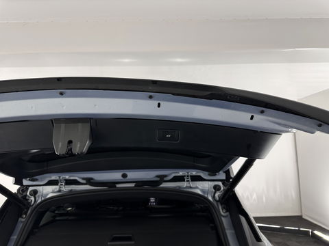 Fisker Ocean Extreme 113kWh [ 3-Fase ] Aut. (INCL-BTW) *HEATPUMP | PANO | LEATHER | FULL-LED | ADAPTIVE-CRUISE | TOPVIEW | MEMORY-PACK | BLINDSPOT | DIGI-COCKPIT | KEYLESS | DAB+ | SOLAR-ROOF | COMFORTSEATS | CARPLAY | TOW