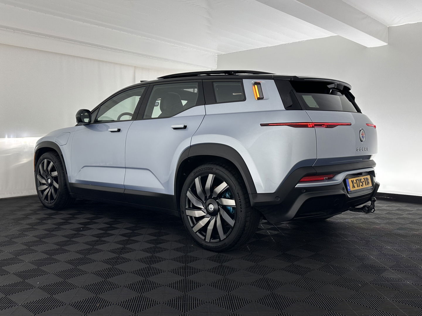 Fisker Ocean Extreme 113kWh [ 3-Fase ] Aut. (INCL-BTW) *HEATPUMP | PANO | LEATHER | FULL-LED | ADAPTIVE-CRUISE | TOPVIEW | MEMORY-PACK | BLINDSPOT | DIGI-COCKPIT | KEYLESS | DAB+ | SOLAR-ROOF | COMFORTSEATS | CARPLAY | TOW