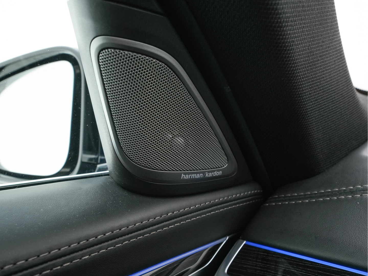 BMW 7 Serie 750i Long M-Aerodynamic xDrive High Executive Aut. *PANO | DESIGN-LEATHER | LASER-LED | SOFTCLOSE |TOPVIEW | HARMAN/KARDON-SOUND | MEMORY-PACK | NAVI-FULLMAP | KEYLESS | ADAPTIVE-CRUISE | HEAD-UP | MASSAGE/HEATED/COOLED-COMFORT-SEATS | .