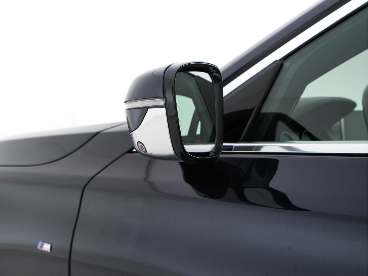 BMW 7 Serie 750i Long M-Aerodynamic xDrive High Executive Aut. *PANO | DESIGN-LEATHER | LASER-LED | SOFTCLOSE |TOPVIEW | HARMAN/KARDON-SOUND | MEMORY-PACK | NAVI-FULLMAP | KEYLESS | ADAPTIVE-CRUISE | HEAD-UP | MASSAGE/HEATED/COOLED-COMFORT-SEATS | .