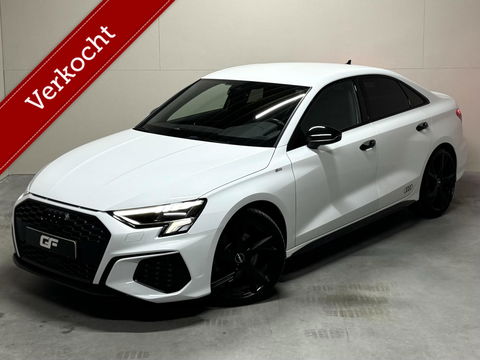 Audi A3 Limousine 35 TFSI S-Line Black Edition Sfeer Carplay NAP