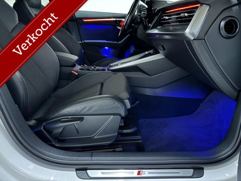 Audi A3 Limousine 35 TFSI S-Line Black Edition Sfeer Carplay NAP