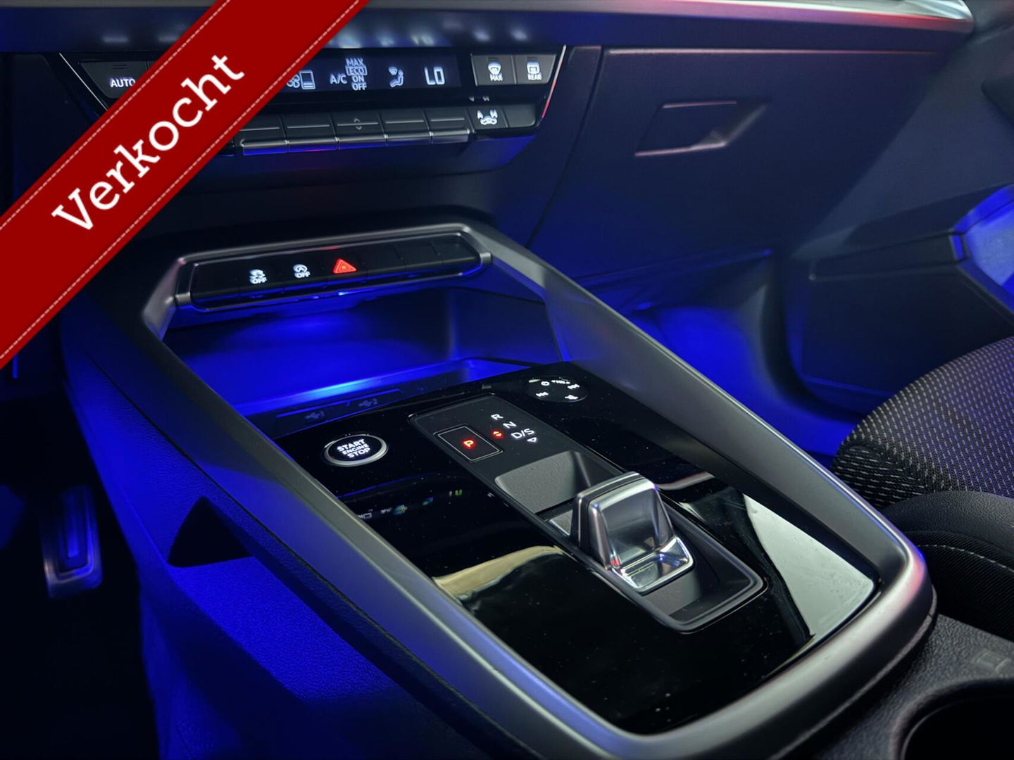 Audi A3 Limousine 35 TFSI S-Line Black Edition Sfeer Carplay NAP