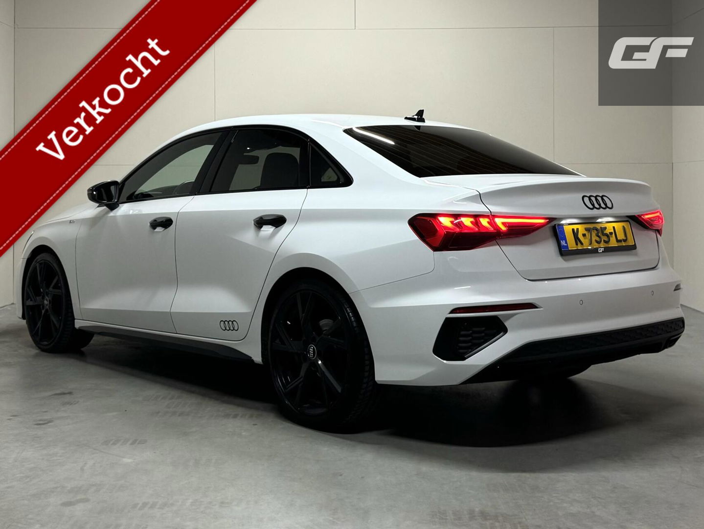 Audi A3 Limousine 35 TFSI S-Line Black Edition Sfeer Carplay NAP