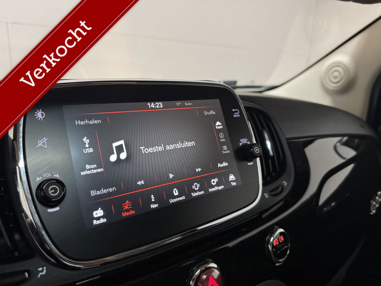 Fiat 500 1.2 Lounge Pano Navi Cruise CarPlay PDC NAP