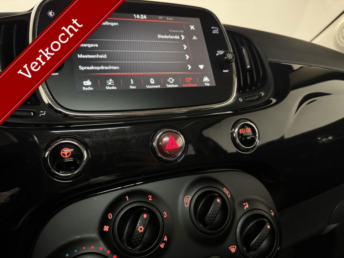 Fiat 500 1.2 Lounge Pano Navi Cruise CarPlay PDC NAP