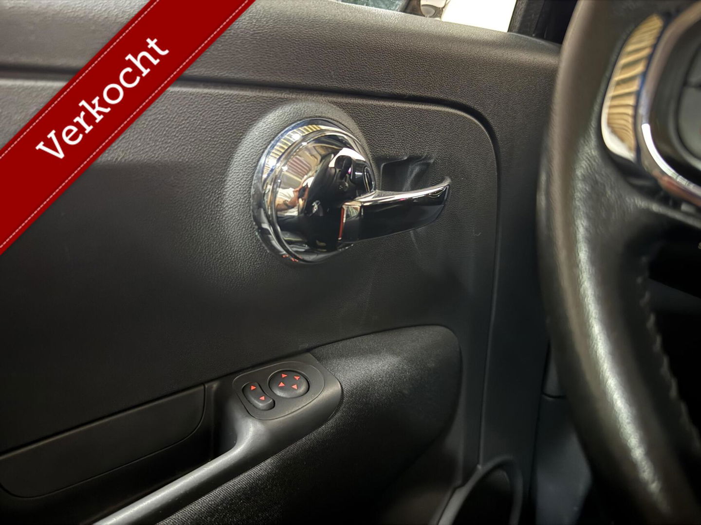 Fiat 500 1.2 Lounge Pano Navi Cruise CarPlay PDC NAP