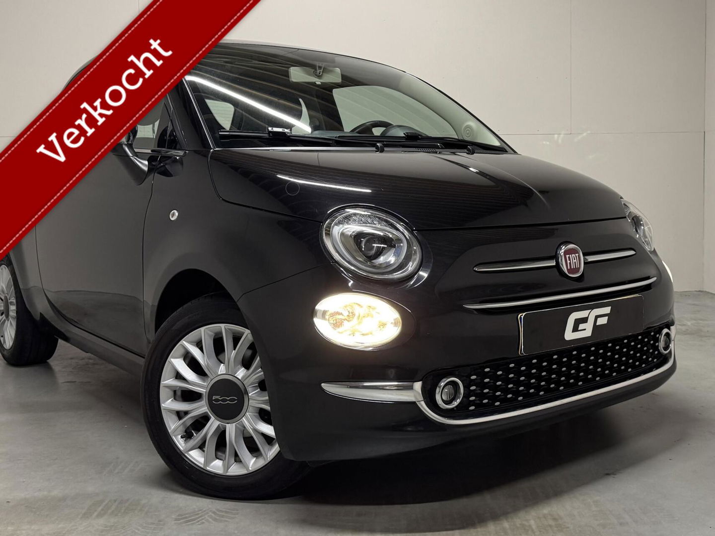 Fiat 500 1.2 Lounge Pano Navi Cruise CarPlay PDC NAP